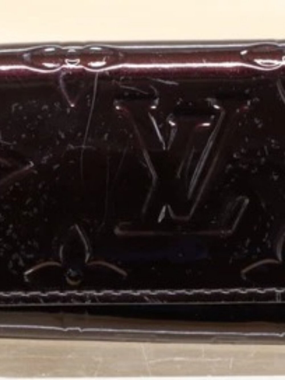 Louis Vuitton Amarante Monogram Vernis Multicles 4 Key Holder - Burgundy